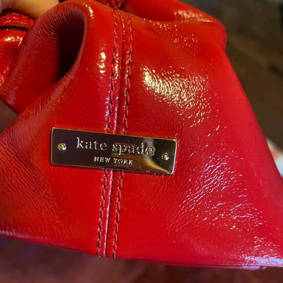 Kate Spade all leather patent bag - Picture 12 of 13